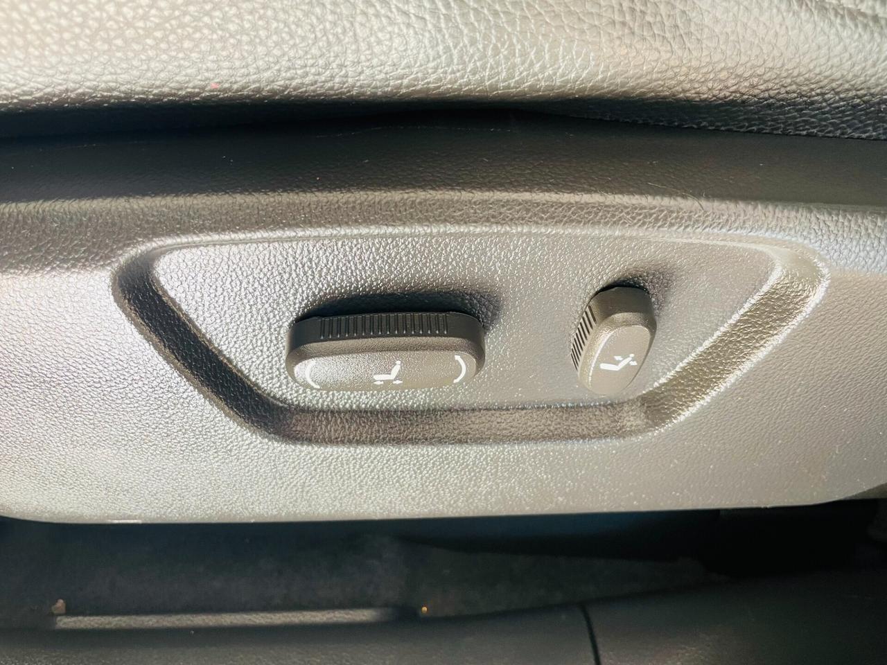 Chevrolet Captiva 2.0 VCDi 2WD