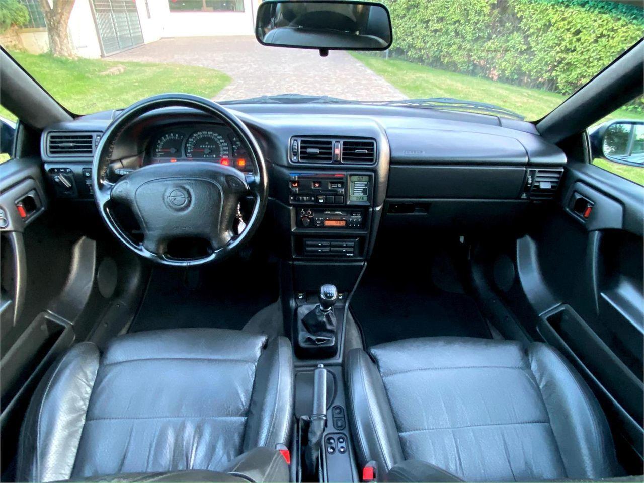 OPEL Calibra 2.0i turbo 16V 4x4