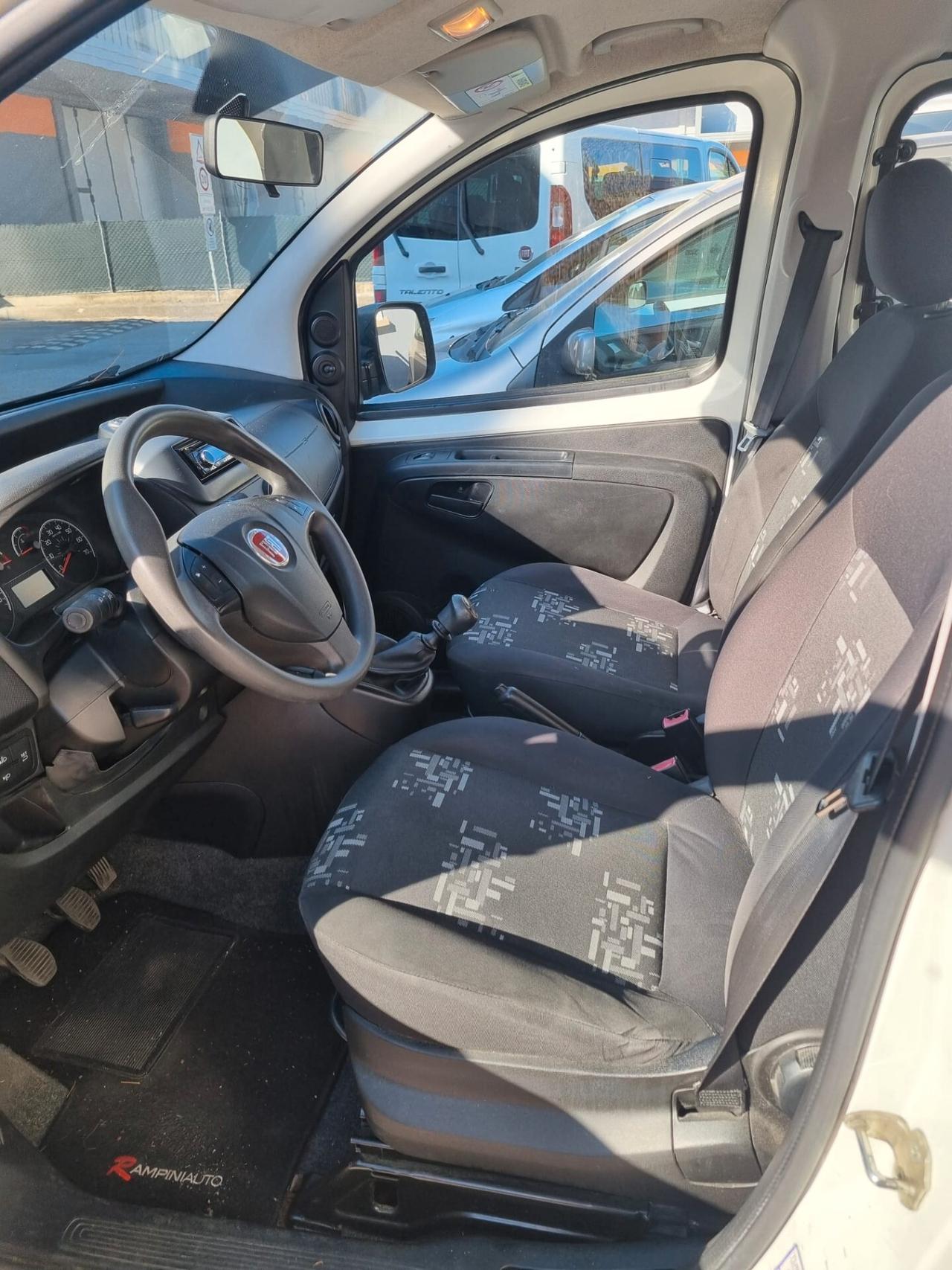 Fiat Qubo 1.4 8v natural power Dynamic 70cv E6