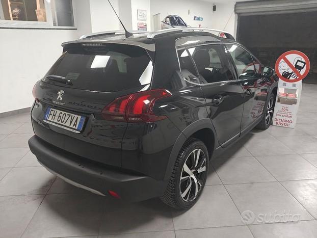 Peugeot 2008 BlueHDi 120 S&S Crossway