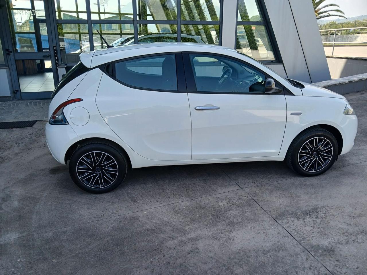 Lancia Ypsilon 1.2 69cv 5p S&S Gold anno 2020