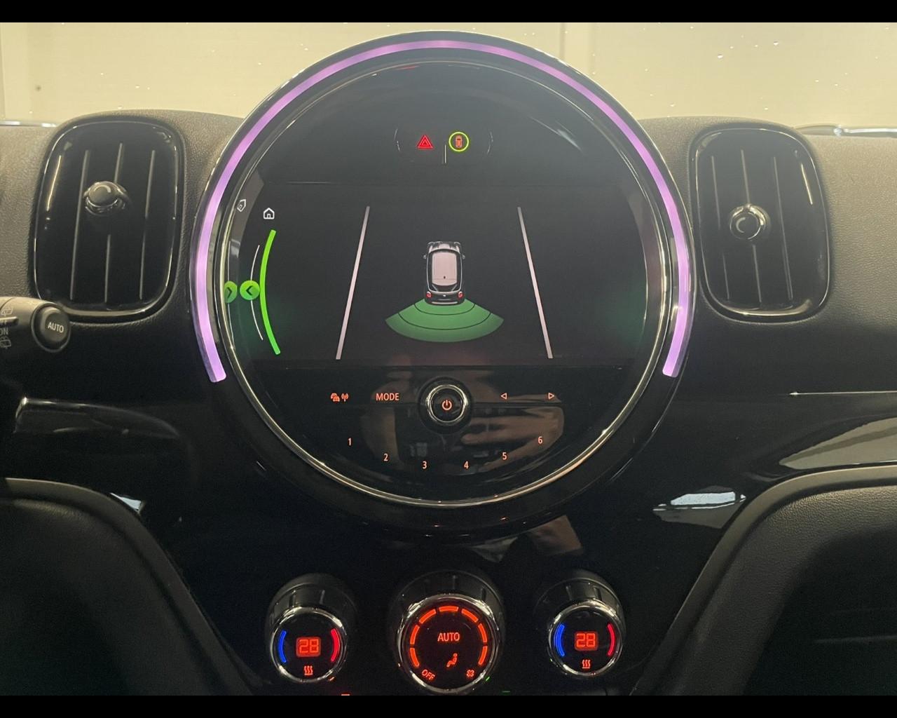 MINI Mini Countrym.(F60) - Mini 2.0 Cooper D Northwood Edition Countryman