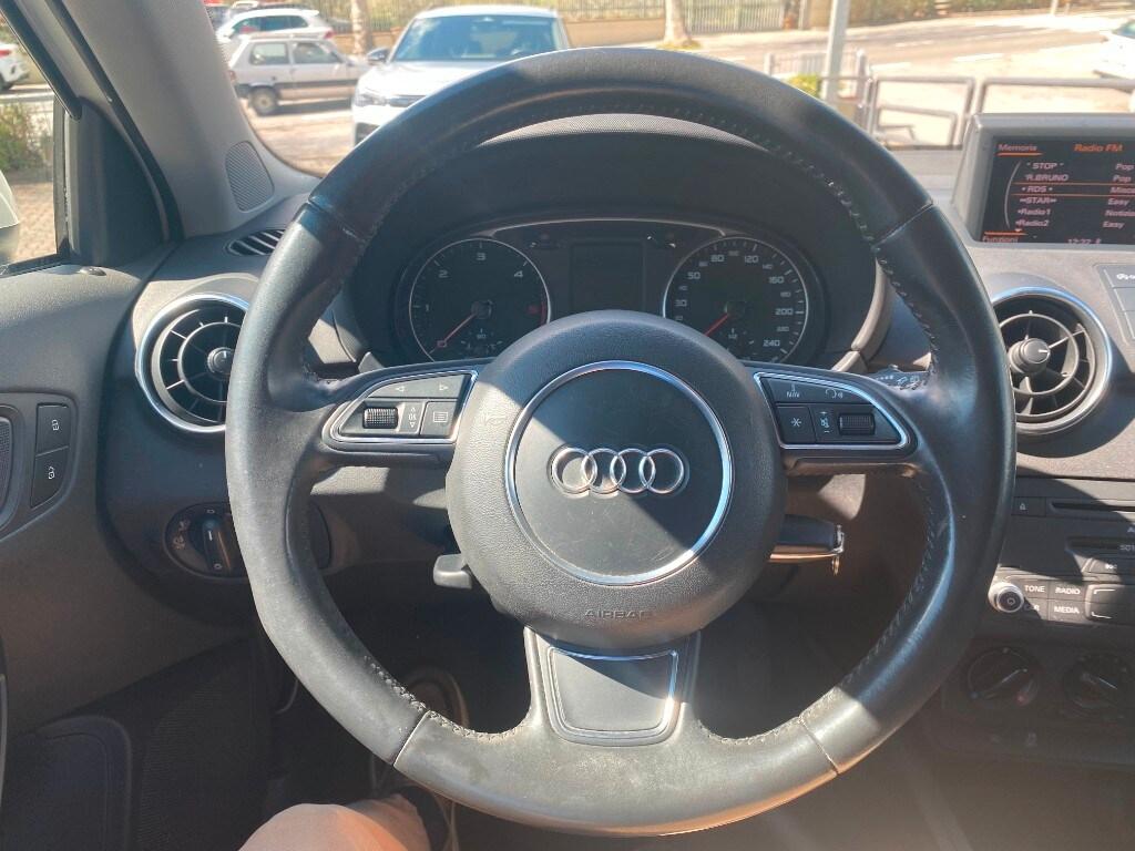 AUDI A1/S1 A1 SPB 1.6 TDI Attraction