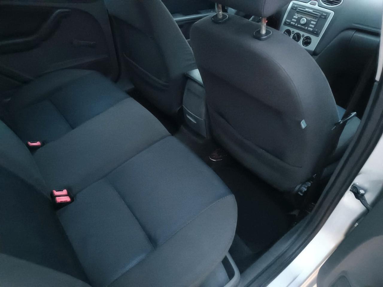 Ford Focus 1.8 diesel garanzia