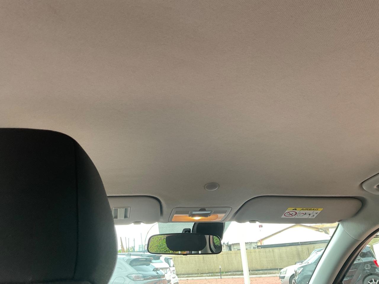 Hyundai i10 1.0 MPI Tech