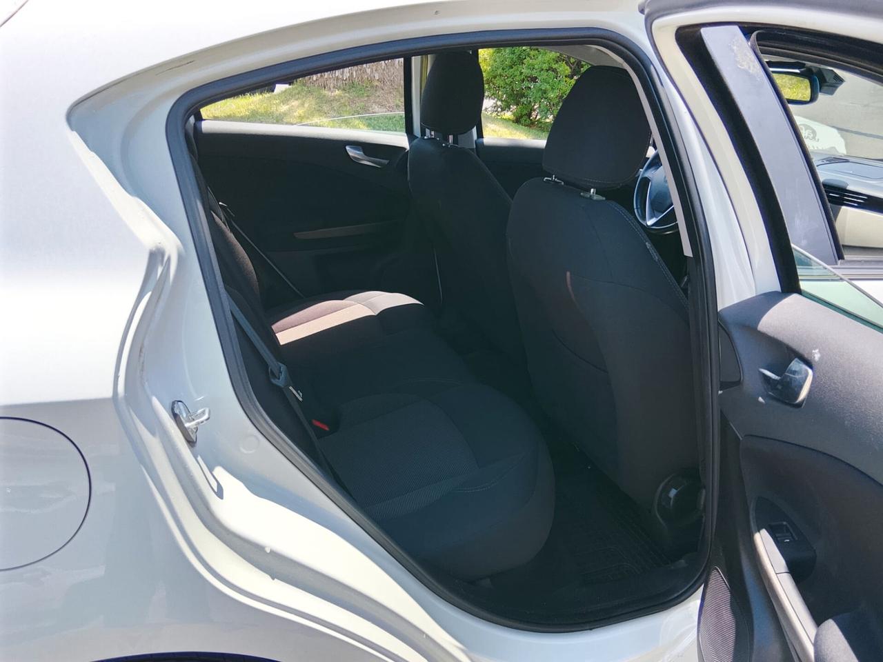 Alfa Romeo Giulietta 2.0 JTDm-2 150 CV Distinctive