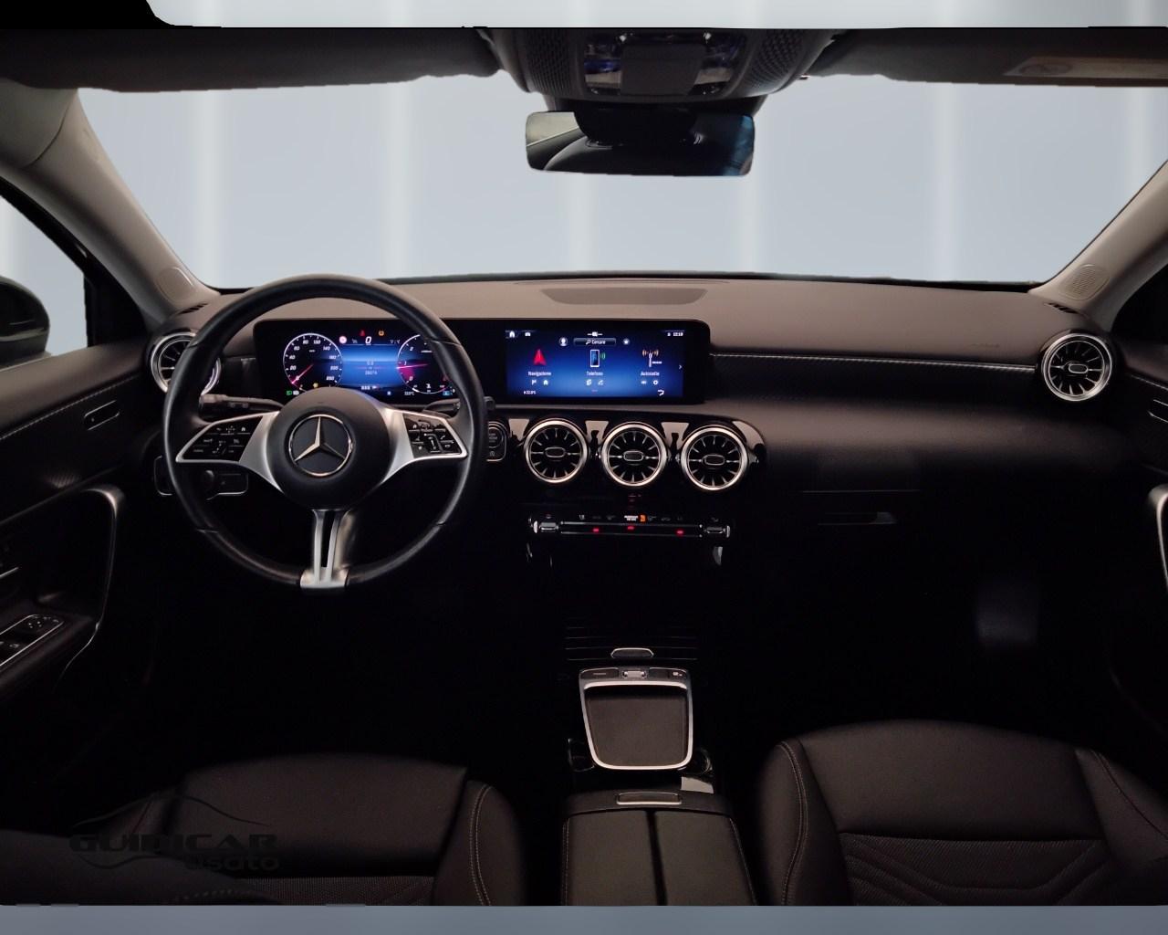 Mercedes-Benz Classe A - W177 2023 - A 180 d Progressive Advanced Plus auto
