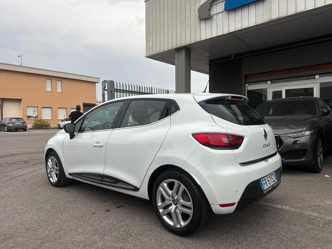 Renault Clio 1.5 dci NEOPATENTATI