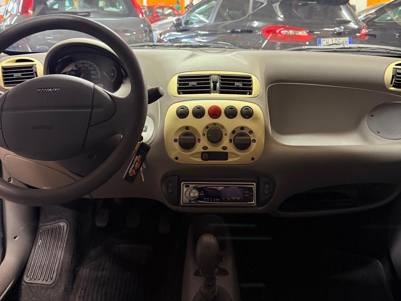 STUPENDA FIAT 600 CON SOLI 65.702 KM