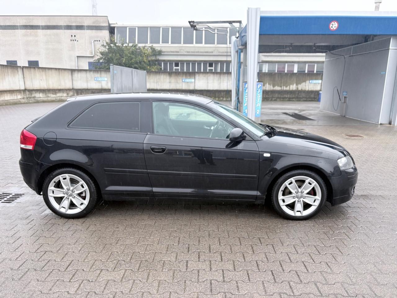 Audi A3 2.0 16V TDI quattro Attraction