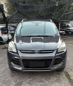 Ford Kuga 2.0 TDCI 140 CV 4WD Powershift Titanium
