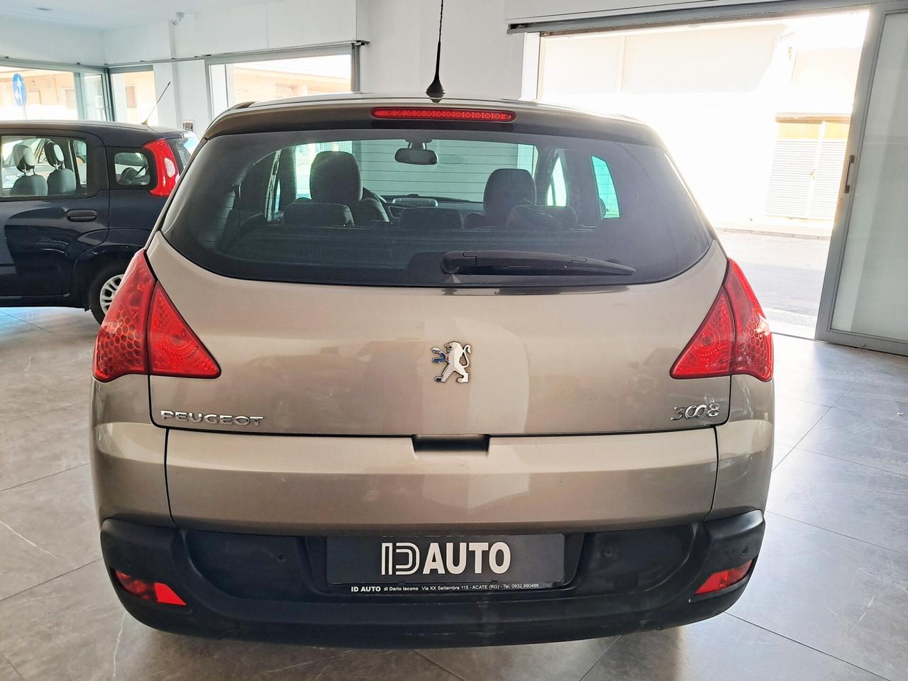 Peugeot 3008 1.6 HDi 115CV Business