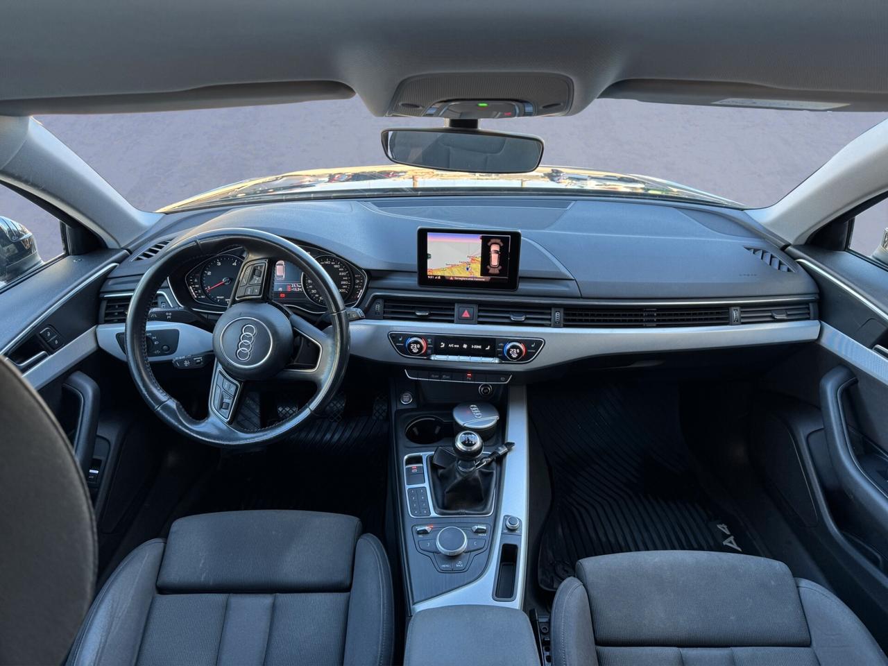 Audi A4 Avant 2.0 TDI 150 CV S-LINE