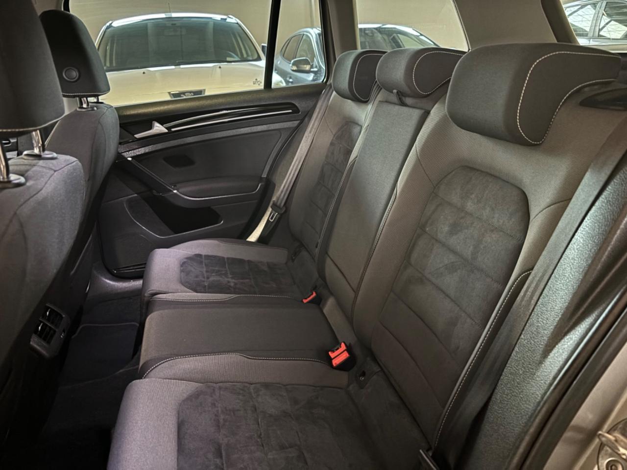 Volkswagen Golf Variant 1.4 TGI METANO DSG