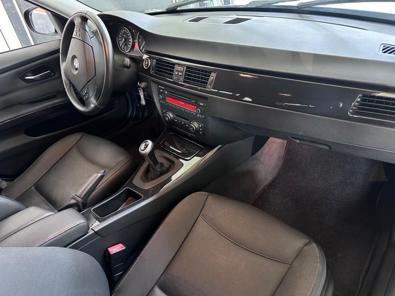 Bmw 318 318d 2.0 143CV cat Touring Futura