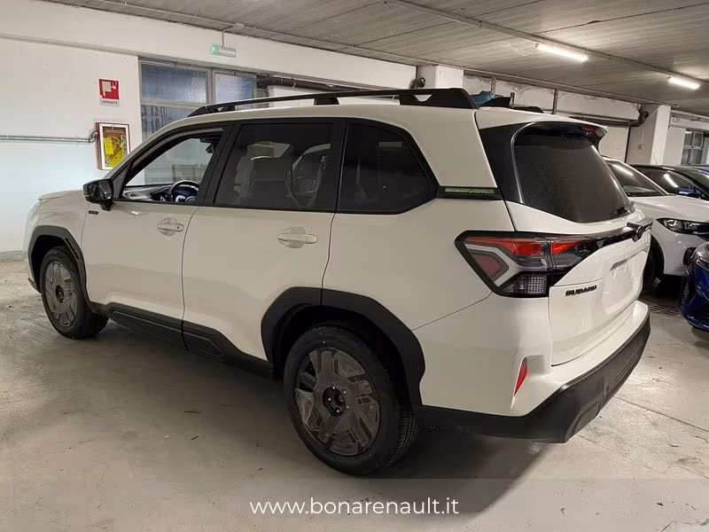 Subaru Forester 2.0 e-Boxer 4dventure auto