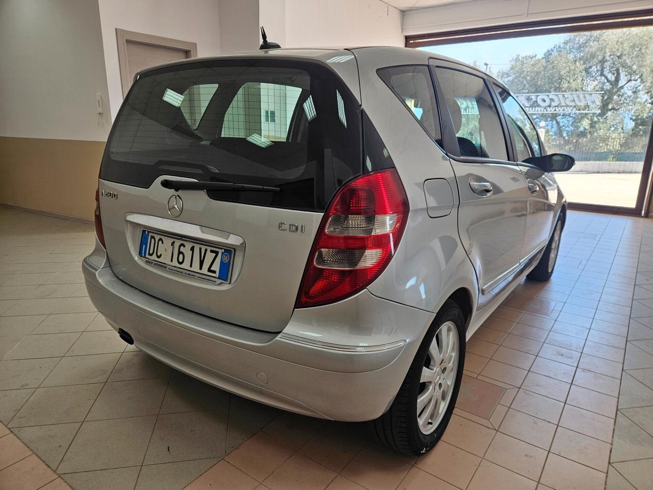 Mercedes-benz A 200 A 200 CDI Elegance