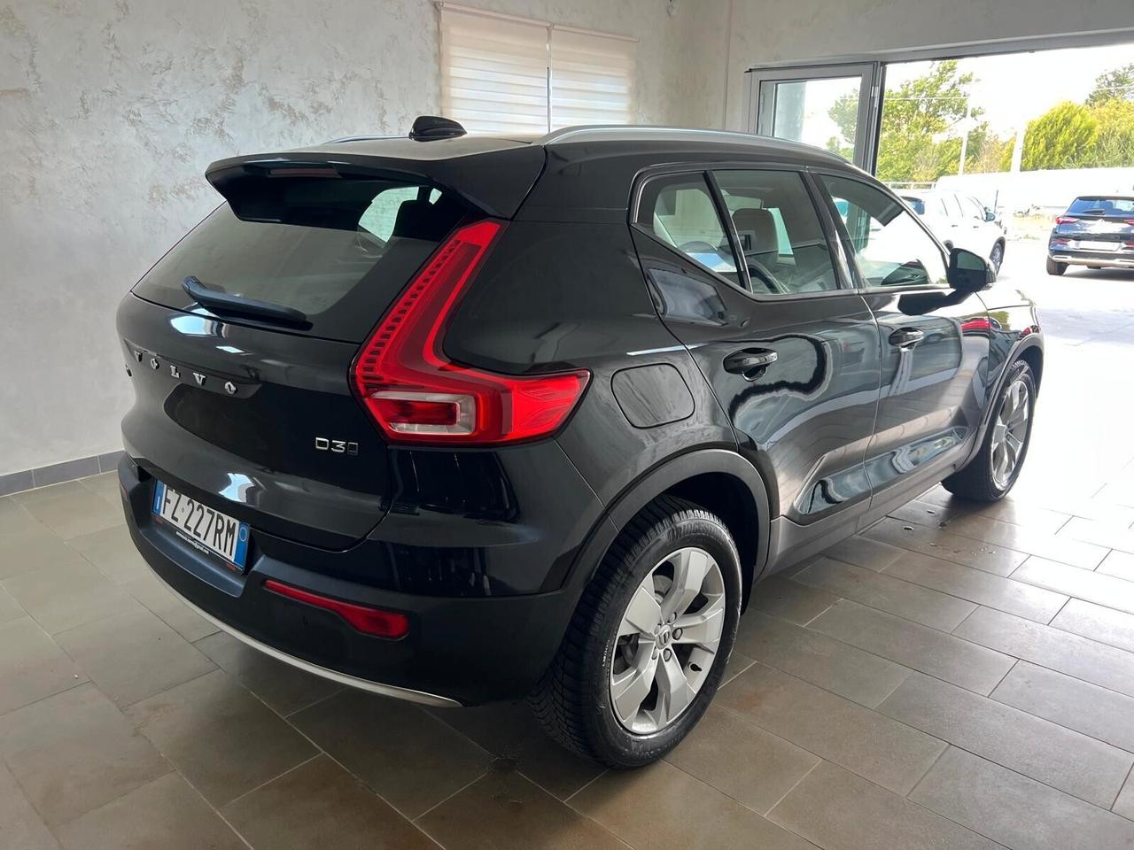 Volvo XC40 D4 AWD Geartronic R-design