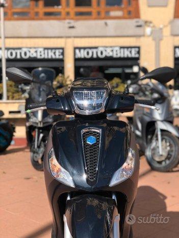 Piaggio Medley 200 ABS