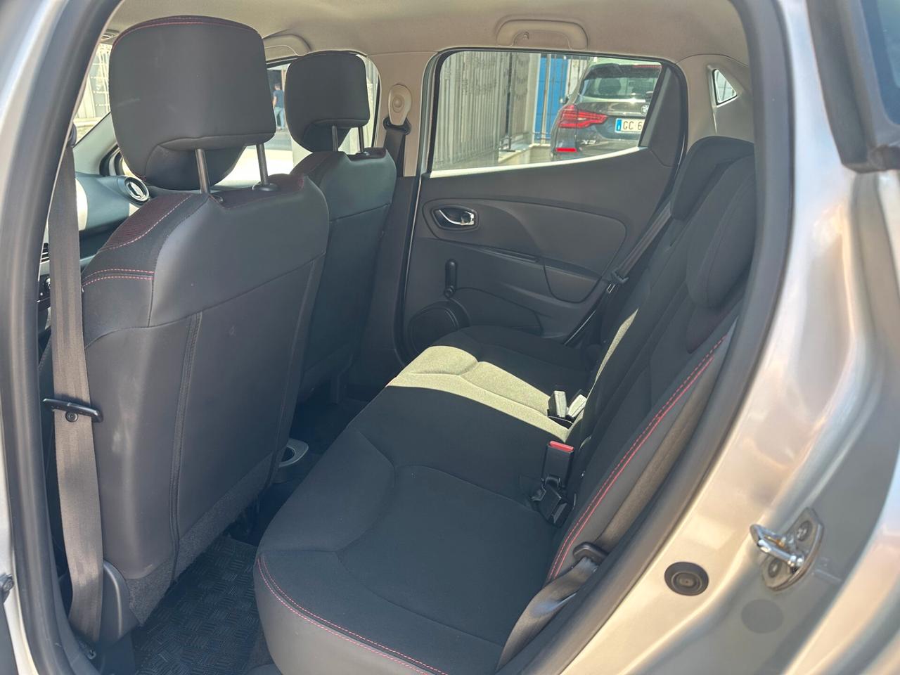 Renault Clio 1.2 75CV 5 porte Live x neopatentati