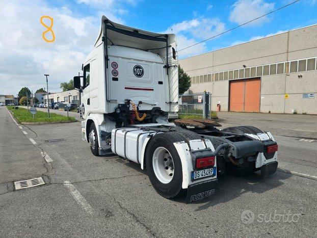 TRATTORE STRADALE SCANIA R450