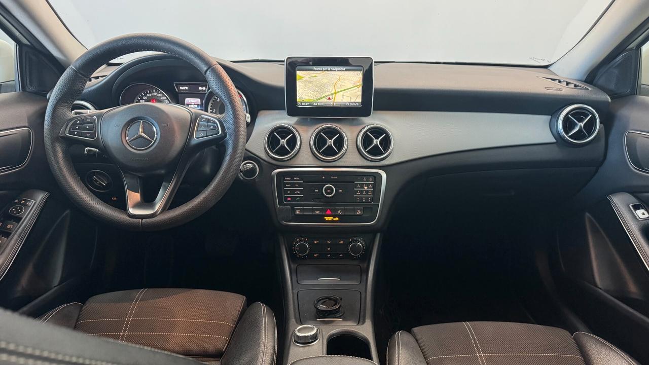 MERCEDES-BENZ GLA 220d SPORT 2.2 177CV - 2016