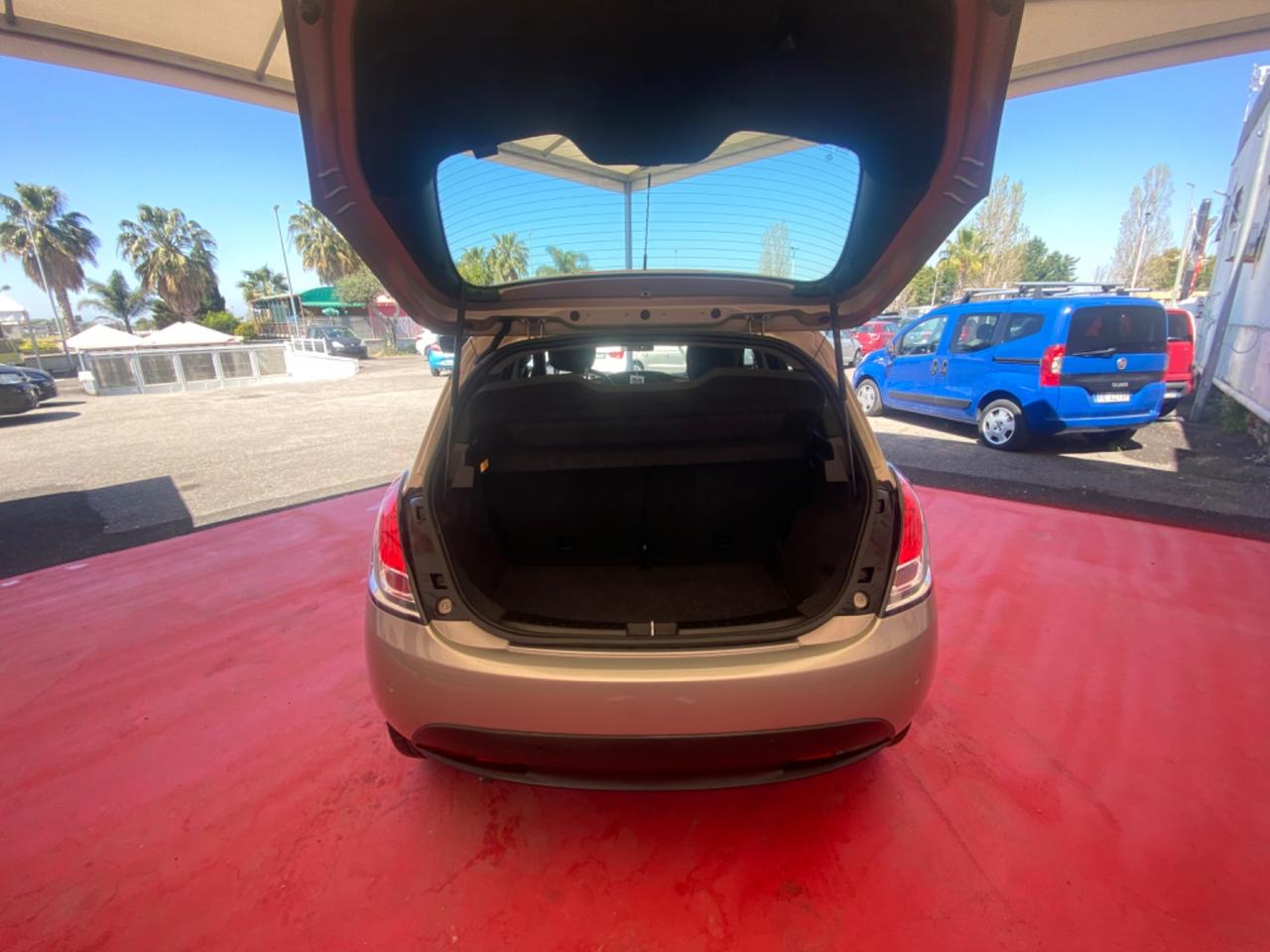 Lancia Ypsilon 1.3 MJT 16V 95 CV 5 porte S&S Platinum