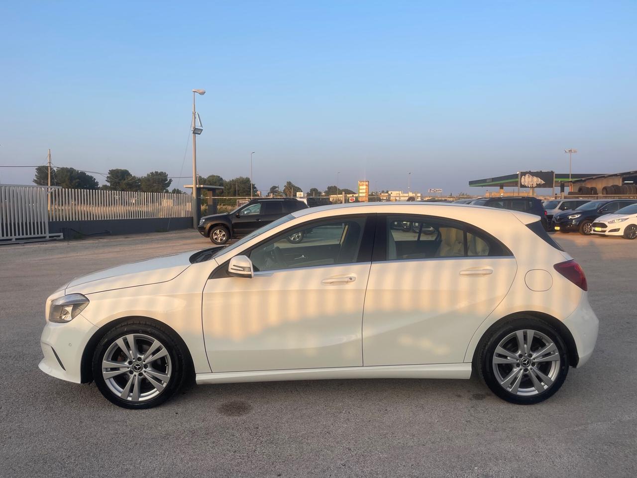 MERCEDES A 180 CDI 110CV SPORT EDITION FULL MY17