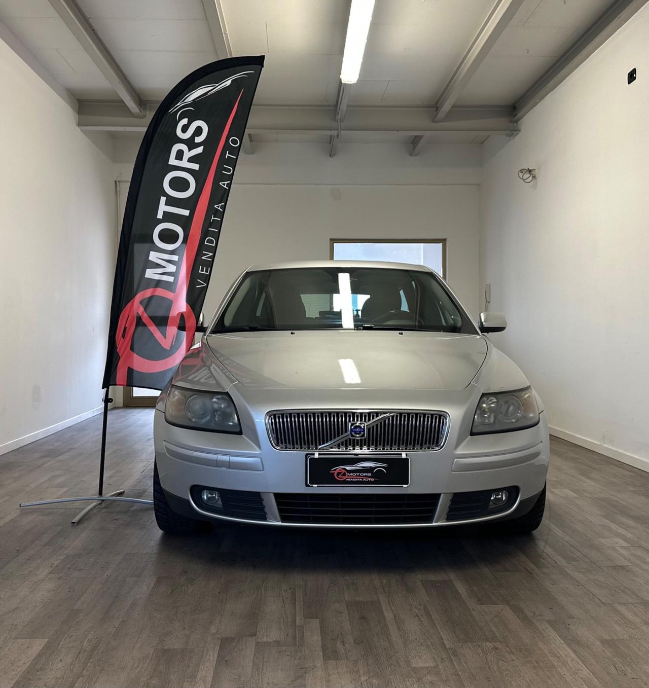 Volvo V50 2.0 D cat Summum OK NEOPATENTATI