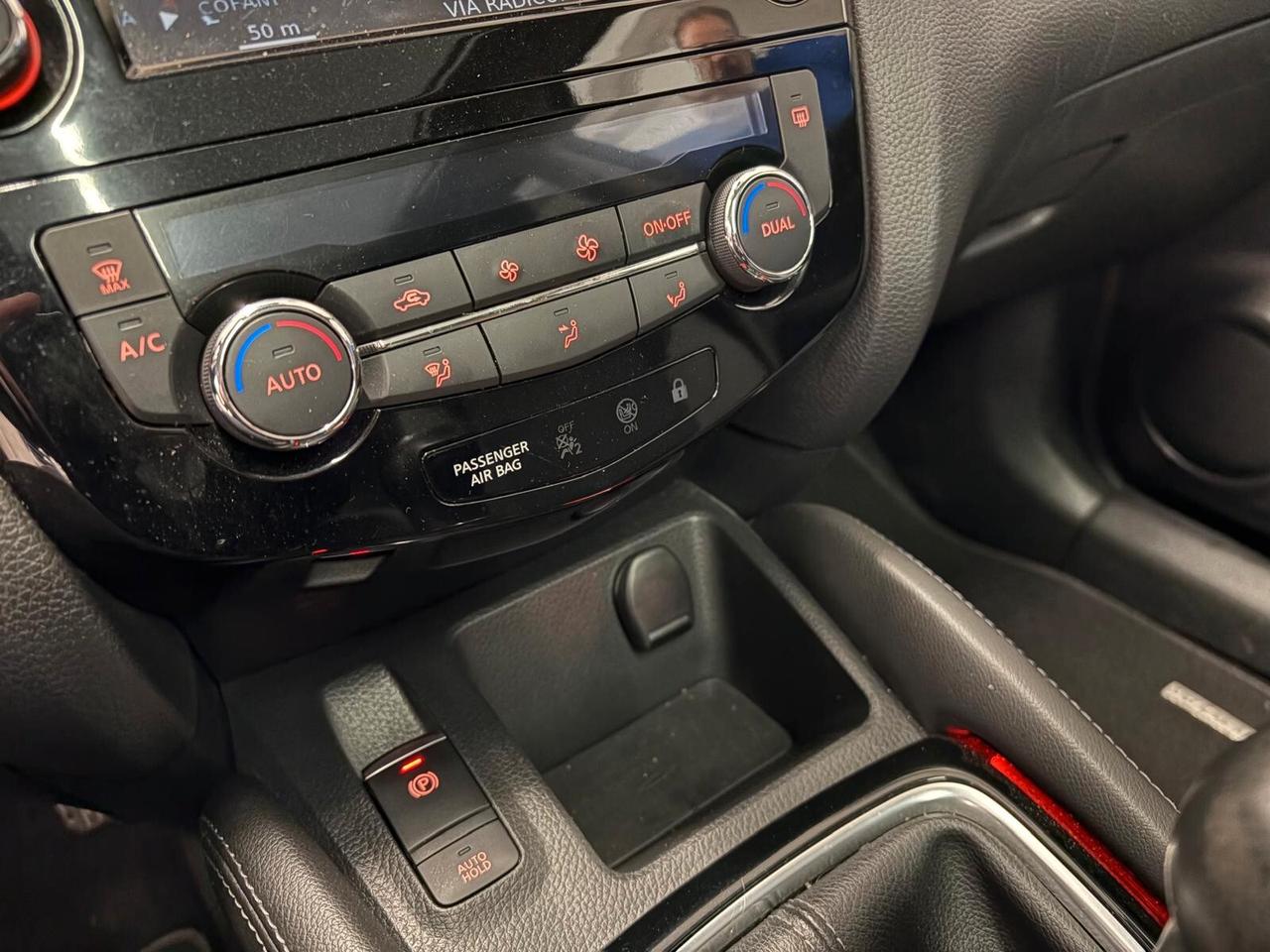 Nissan Qashqai 1.5 dCi N-Connecta