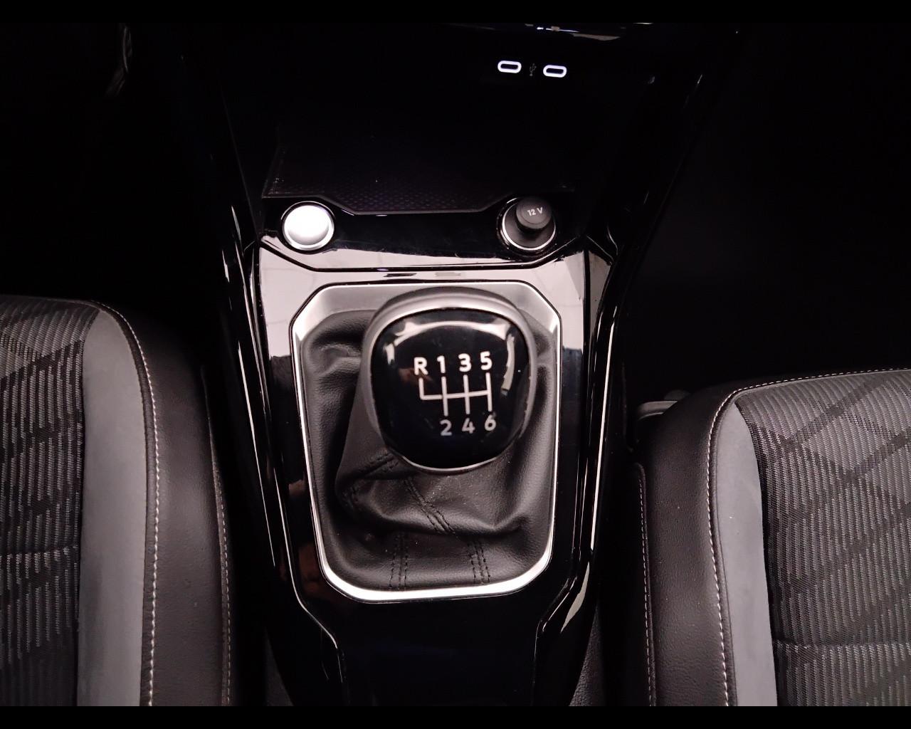 VOLKSWAGEN T-Roc I 2022 - T-Roc 1.5 tsi R-Line