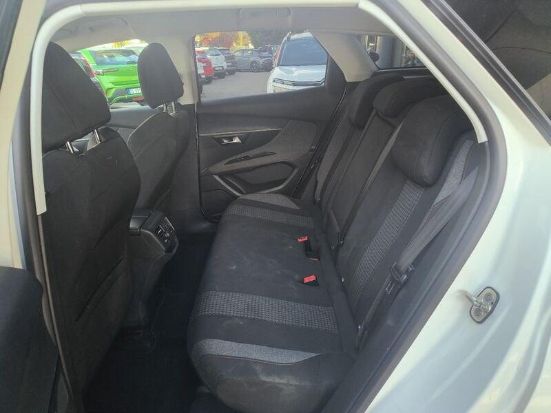 Peugeot 2008 BlueHDi 100