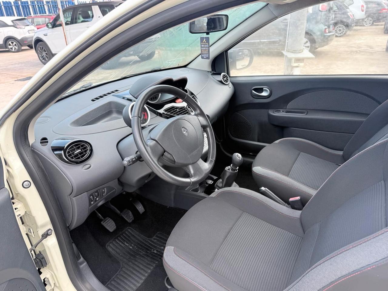 Renault Twingo 1.2 16V Live