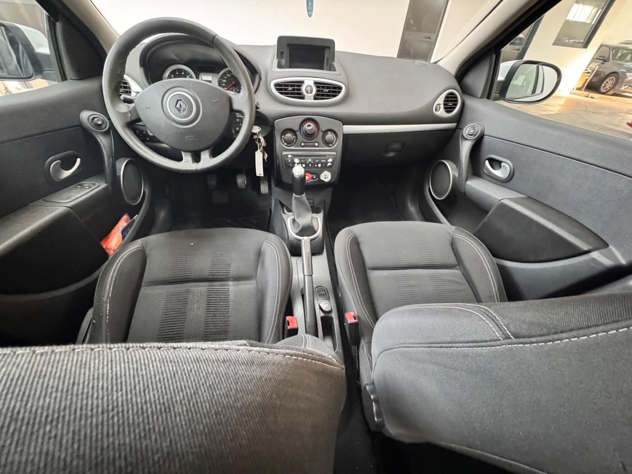 Renault Clio 1.2 16V 5 porte GPL Dynamique