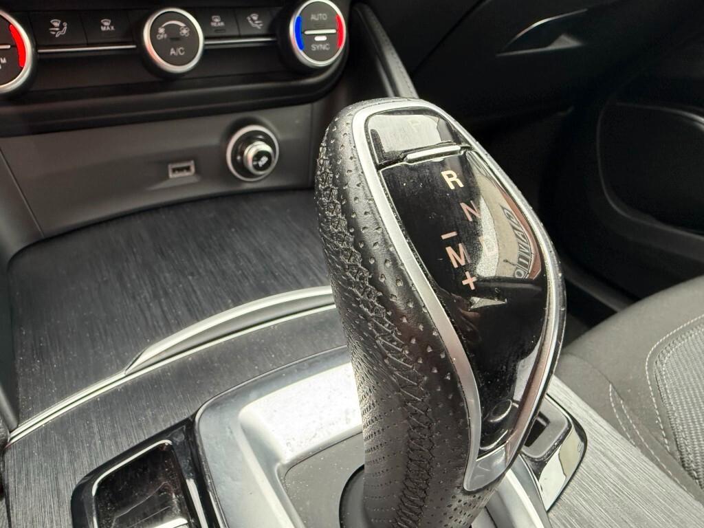 Alfa Romeo Stelvio 2.2 Turbodiesel 160 CV AT8 RWD Business