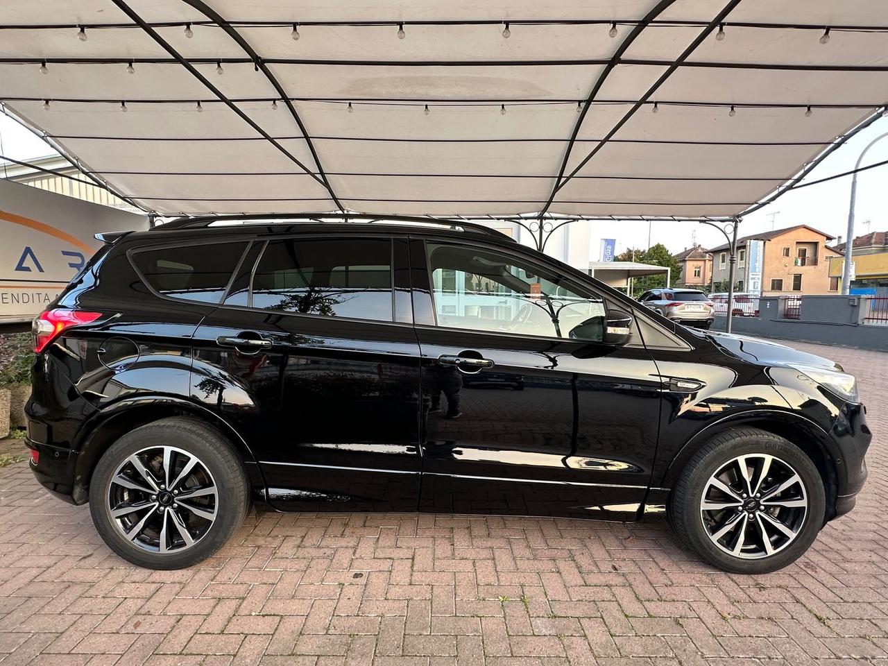 Ford Kuga ST Line 1.5 TDCi #7352