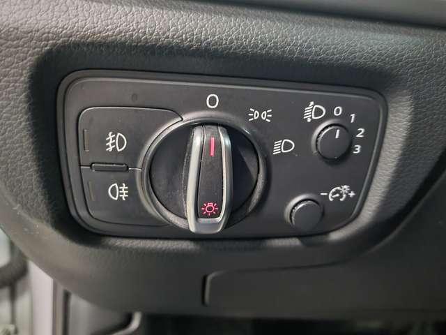 Audi A3 A3 5p 1.9 tdi Attraction 110cv auto