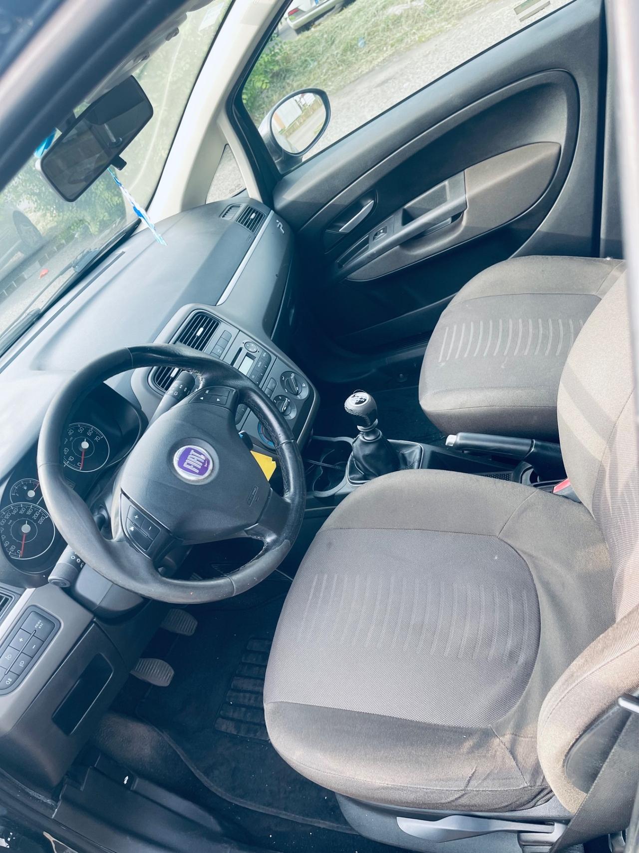 Fiat Grande Punto 1.3 MJT 90 CV 5 porte Dynamic