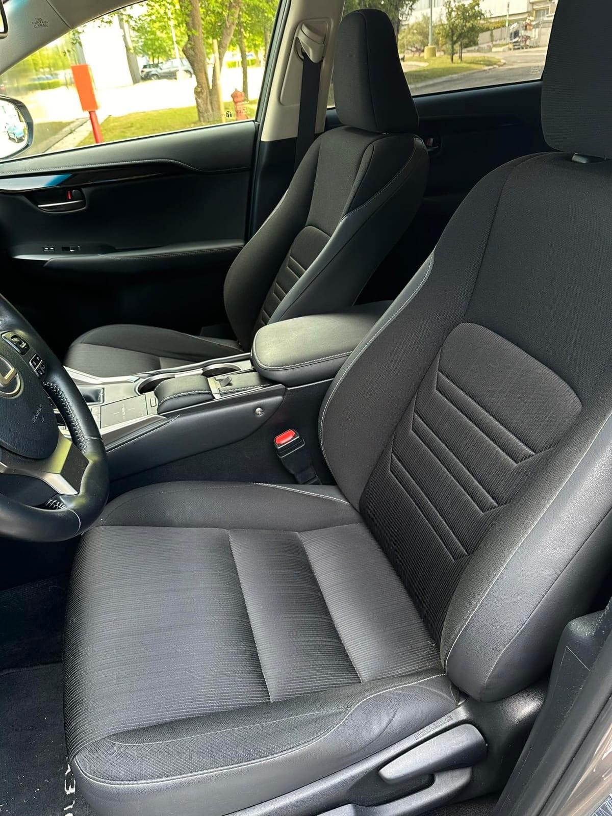 Lexus NX 300h NX Hybrid 4WD Executive