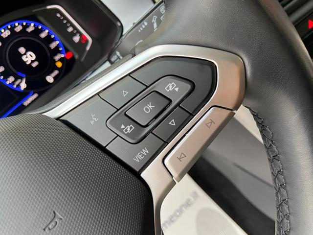 VOLKSWAGEN T-Roc 1.0 TSI Style VIRTUAL COCKPIT-CARPLAY-FARI LED