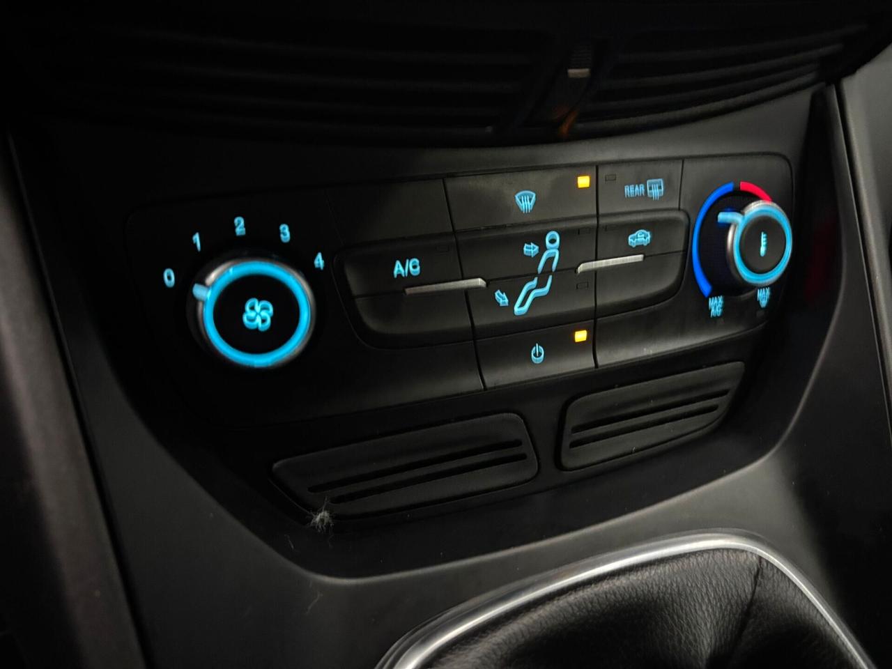 Ford C-Max 1.6 120CV GPL Titanium