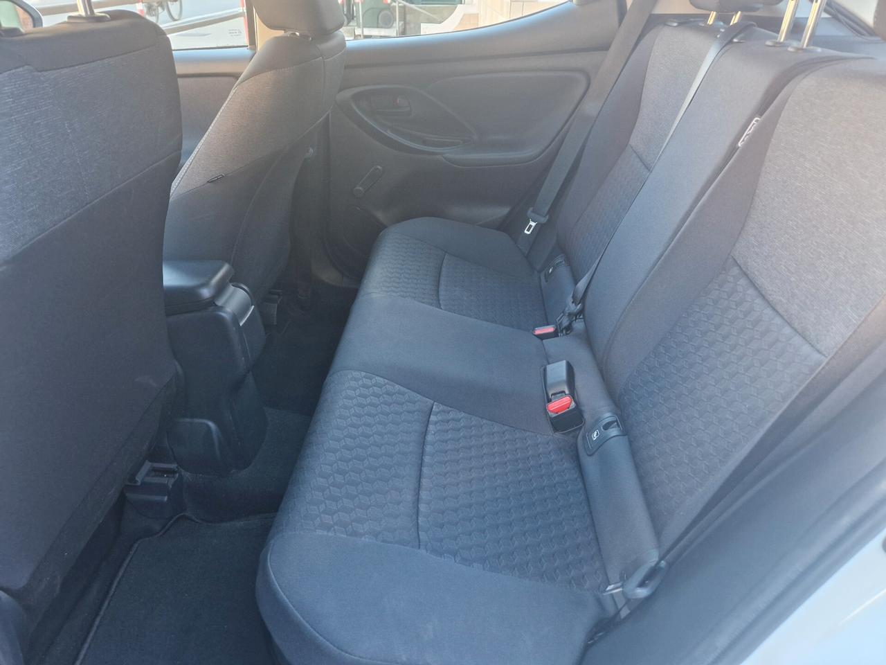 Toyota Yaris Hybrid 1.5 92CV, Carplay, Telecamera, Cruise, ADAS