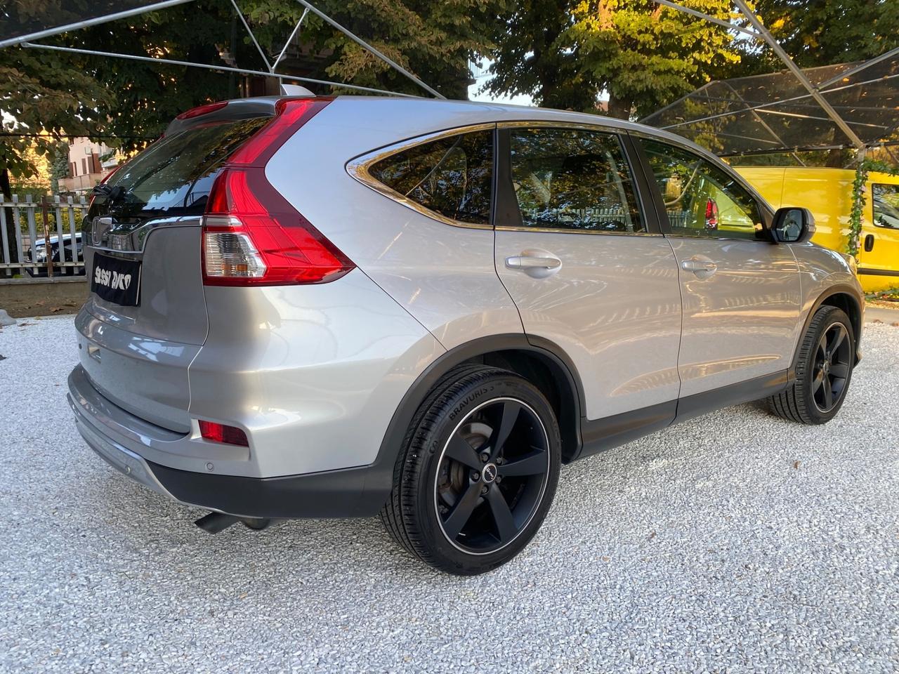 Honda CR-V 1.6 i-DTEC Elegance + Connect 2WD NEOPATENTATI!!!