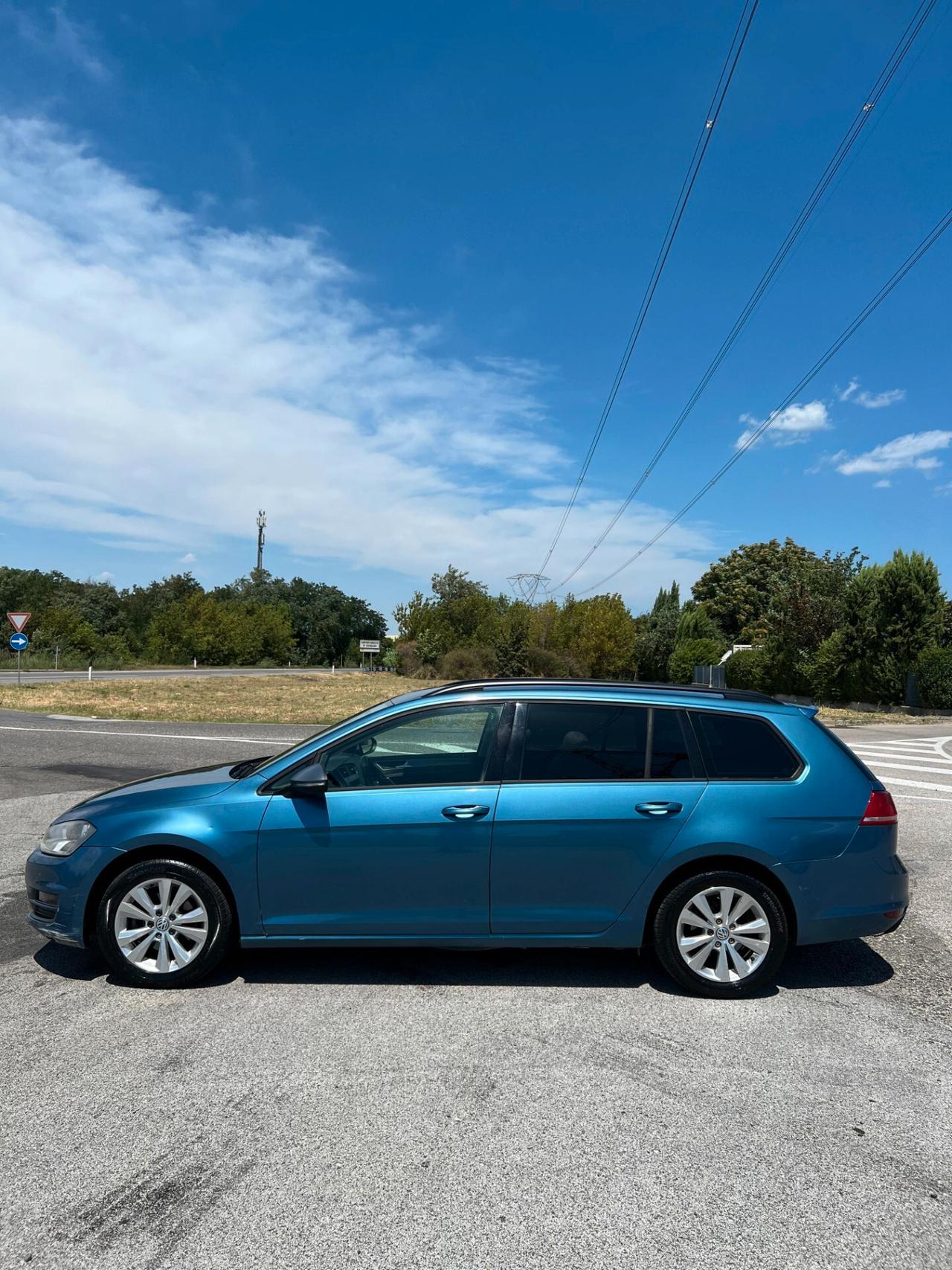 Volkswagen Golf 1.6 TDI VARIANT BUSINES