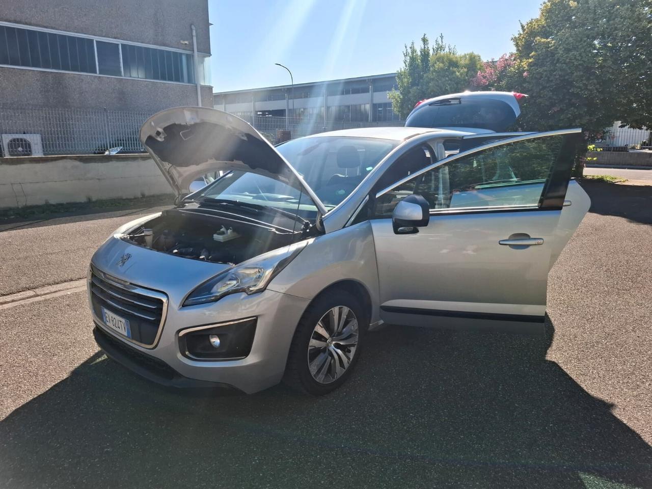 Peugeot 3008 1.6 HDi del 2014 SOLO 114.000 KM