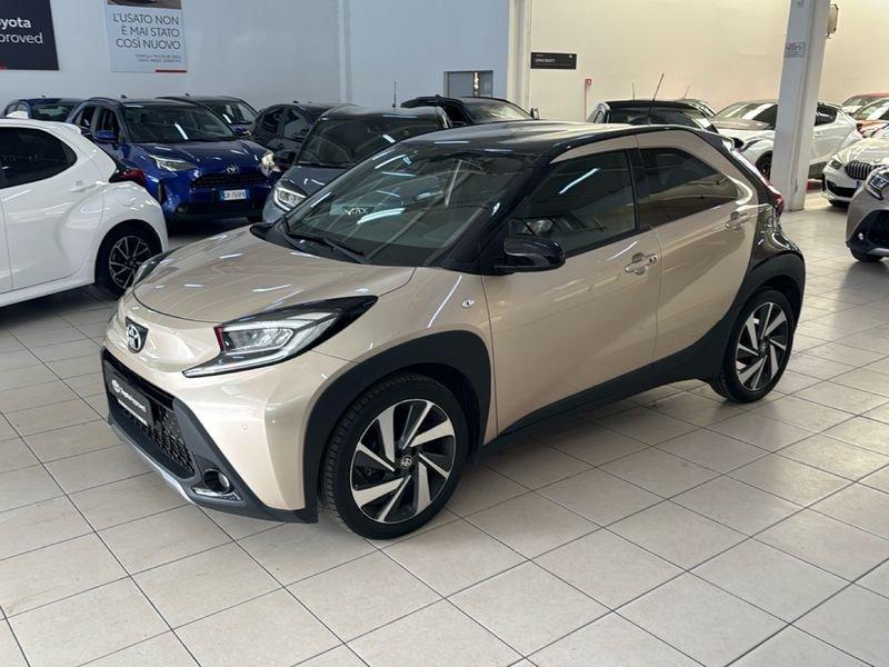 Toyota Aygo X 1.0B (72 CV) Lounge S-CVT