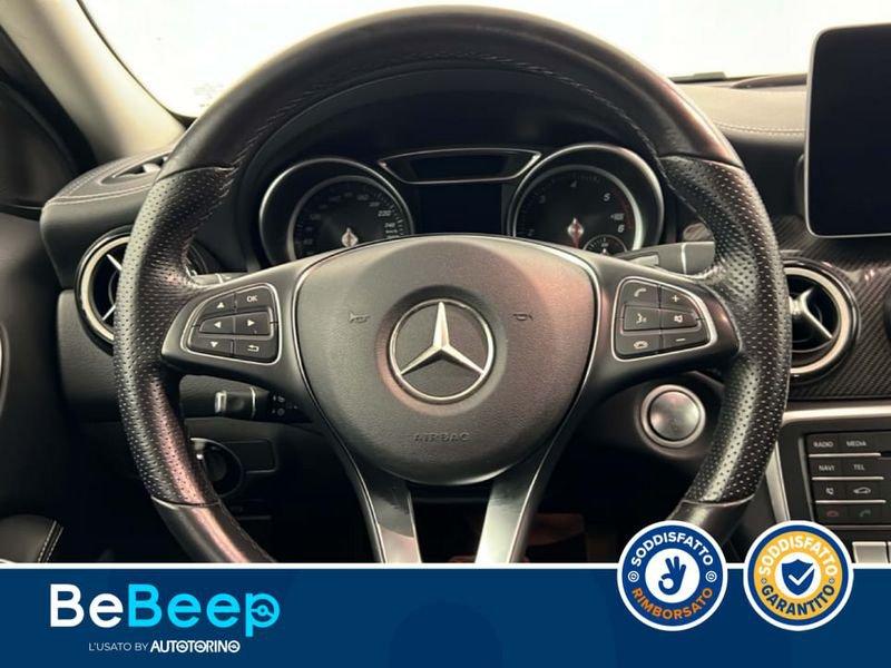 Mercedes-Benz GLA 200 D NIGHT EDITION AUTO