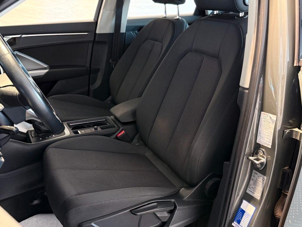 Audi Q3 35 TDI 150 CV S tronic Business