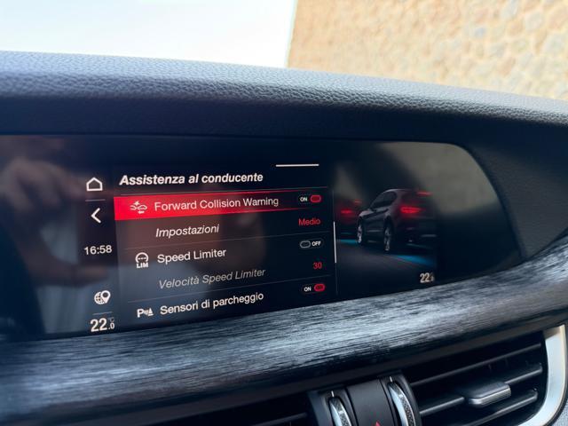 ALFA ROMEO Stelvio 190CV Q4 19'' BLACK+RETROCAMERA+2PDC+PACKBLACK