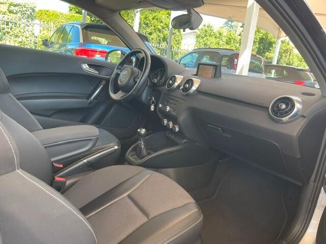 AUDI A1 3P 1.2 TFSI AMBITION SOLO 61000KM